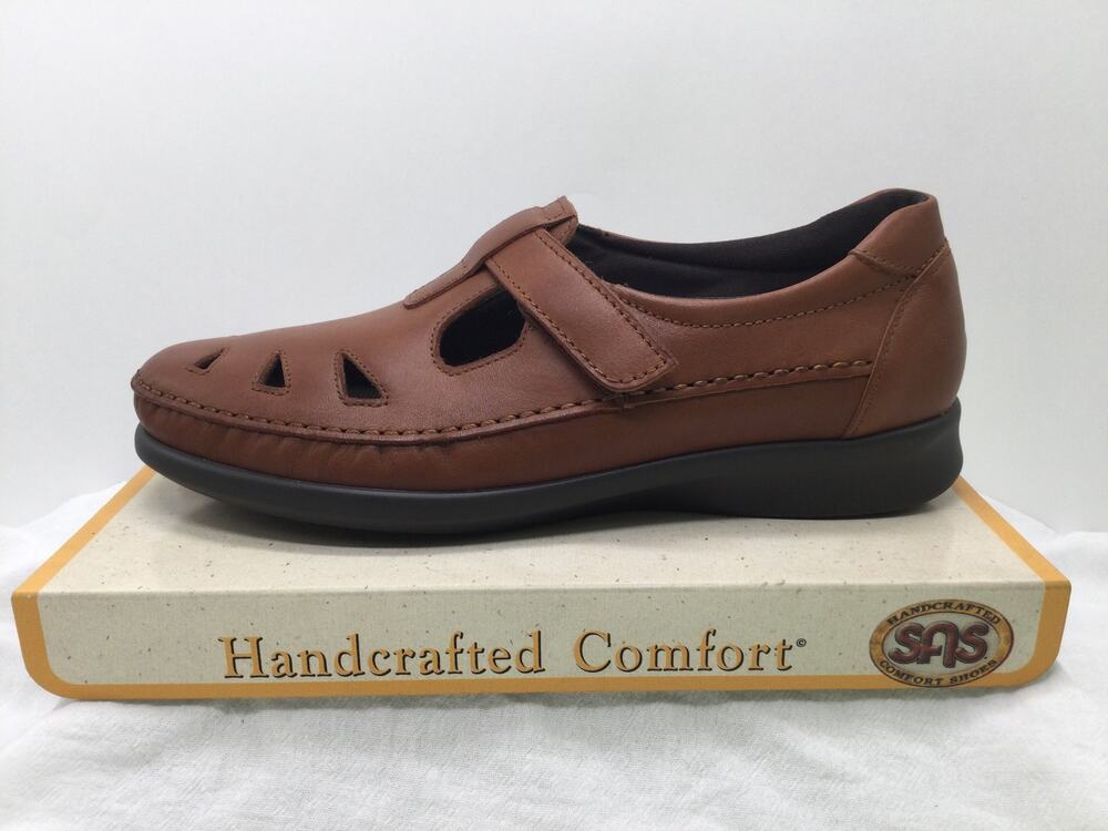 SAS Roamer Chestnut Brown Slip On Loafer Womens 7.5N Comfort Shoes New - Picture 1 of 12